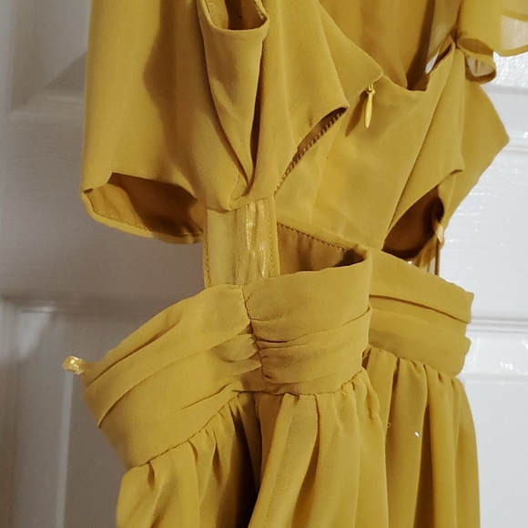 NWOT - Mustard Dress - Picture 3 of 6